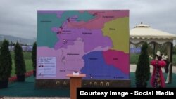 12-nji maýda täjik paýtagty Duşenbede “CASA-1000” atly elektrik energiýa proýektiniň gurluşygyna badalga berildi.