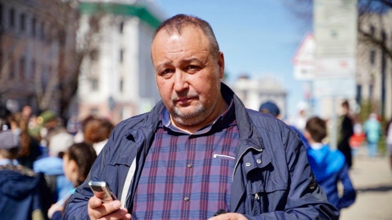 Татарстандын күч органдары журналист  Сиражинин үйүндө тинтүү жүргүздү