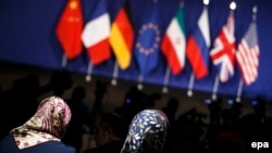 ایران و گروه ۱+۵ تاریخ ۱۰ تیر ماه را مهلت دستیابی به توافق جامع اتمی تعیین کرده‌اند