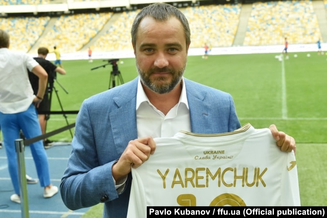 Ukraine's Soccer Association Approves Slogans On Jerseys Banned By