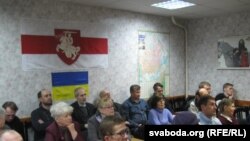 Удзельнікі сустрэчы з Ганнай Канапацкай