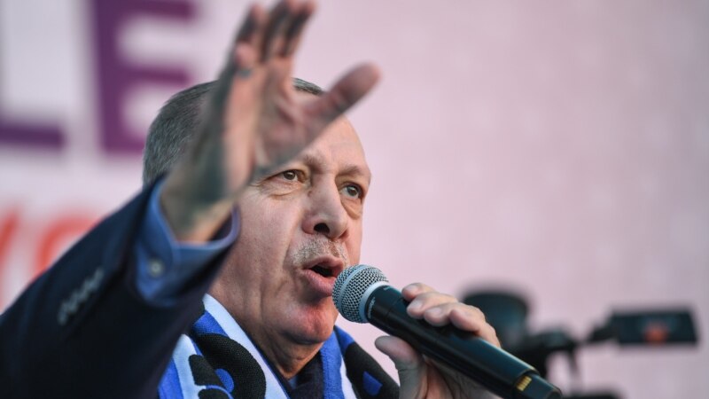 Partia e Erdoganit humb Ankaranë në zgjedhjet lokale