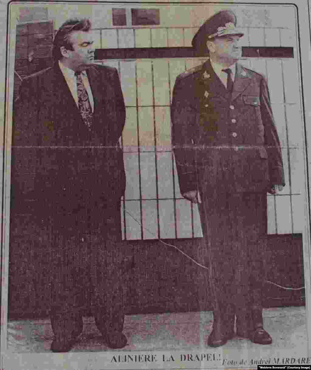 &quot;Moldova Suverană&quot;, 19 martie 1996, preşedintele Mircea Snegur şi ministrul Apărării generalul Pavel Creangă