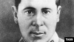 Муса Джалиль (1906-1944)