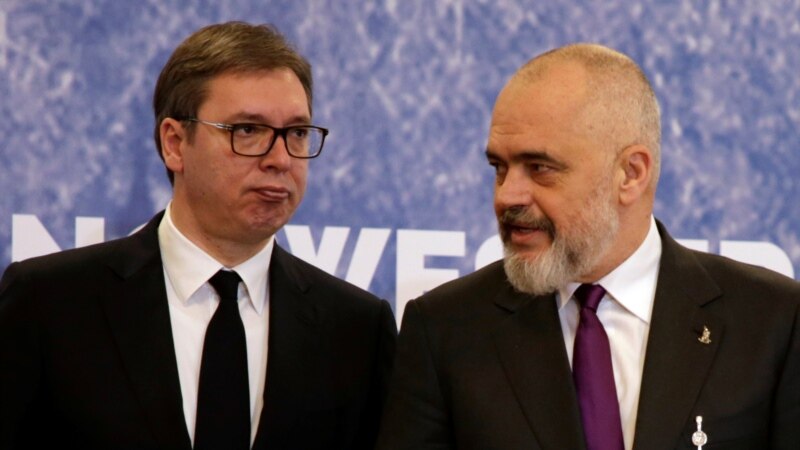 Vučić čestitao na izbornoj pobedi premijeru Albanije