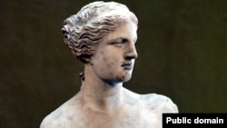 Romada Milli Muzeydə saxlanan Venera heykəli