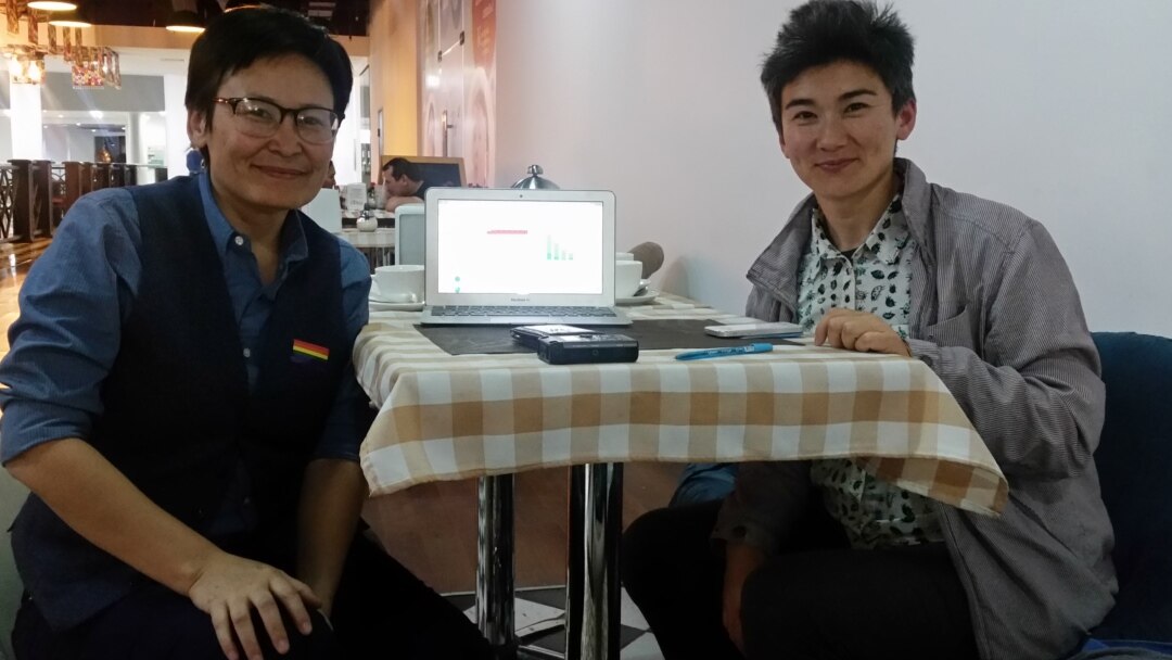 Карла Браунмен порно