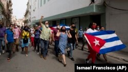 Антиправительственные протесты на Кубе (фотогалерея) 