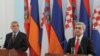 Armenia -- Presidents Serzh Sarkisian of Armenia (R) and Stjepan Mesic of Croatia hold a news conference in Yerevan on May 22, 2009.