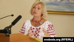 Ірина Геращенко під час чергового раунду переговорів у Мінську, серпень 2016 року