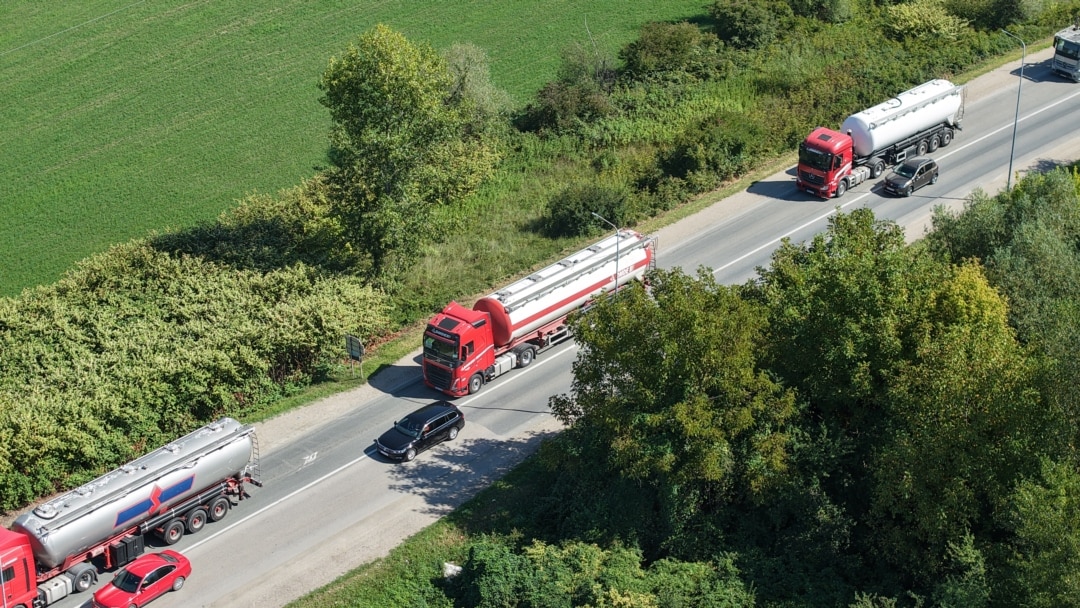 Барлығы лесбияндық фотолар туралы