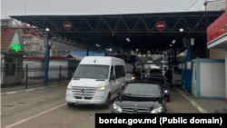 Punctul nordic de trecere a frontierei Republicii Moldova cu Ucraina, Otaci-Moghilev-Podolsk, într-o fotografie publicată de Poliția de Frontieră pe 19 decembrie, 2025 - pe aici a fost redirecționat traficul după închiderea punctelor de trecere din sud, din zona Palanca.