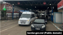 Punctul nordic de trecere a frontierei Republicii Moldova cu Ucraina, Otaci-Moghilev-Podolsk, într-o fotografie publicată de Poliția de Frontieră pe 19 decembrie, 2025 - pe aici a fost redirecționat traficul după închiderea punctelor de trecere din sud, din zona Palanca.