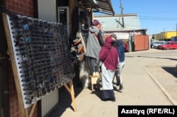 На рынке в Нур-Султане. 5 мая 2020 года.