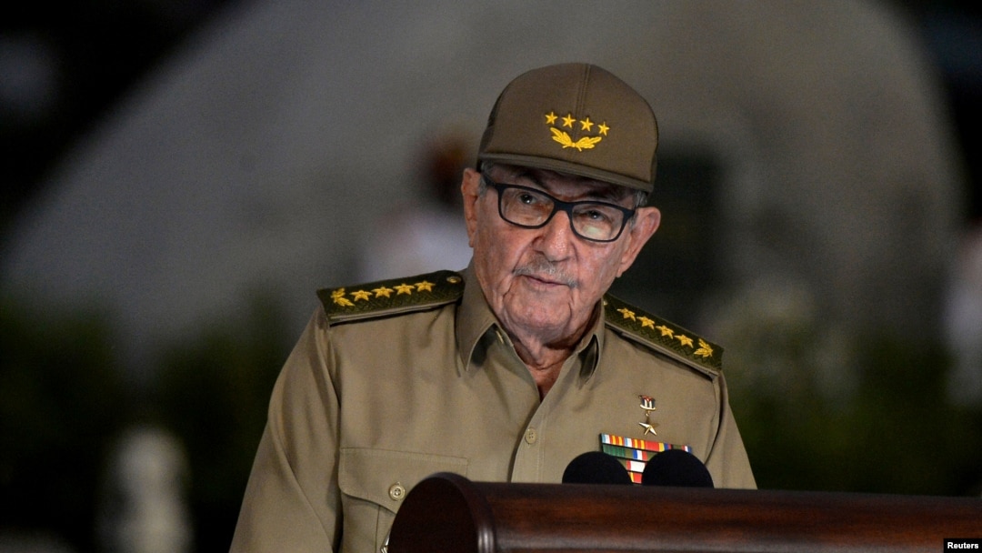  Raul Castro 
