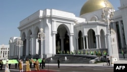 Türkmenistanyň “Oguzhan” köşkler toplumy. 