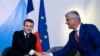 Presidenti i Francës Emmanuel Macron dhe presidenti i Kosovës Hashim Thaçi, në Paris...
