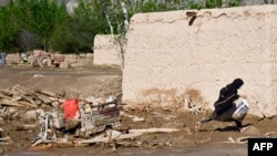 Слика по поплавите во авганистанската провинција Баглан, 12 мај 2024 година.