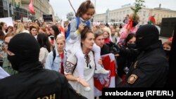 Жаночы гранд-марш у Менску 29 жніўня 