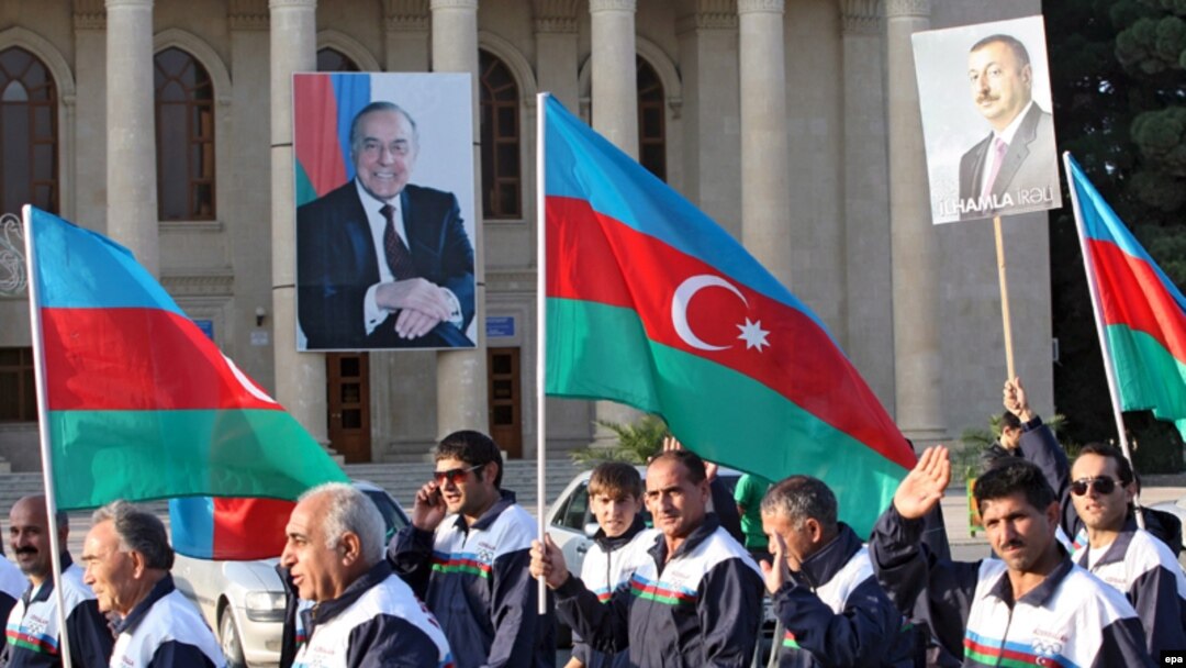 «Əsl YAP-çı mənəm də, YAP-çı necə olmalıdır, kağızla bilinməlidir ki, bu YAP-çıdır»