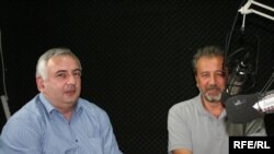 ვასილ ჭყოიძე (მარცხნივ) და კახა გოგოლაშვილი