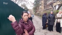 Нороҳатии сокинони як маҳаллаи шаҳри Бӯстон аз сохтмони бинои нав