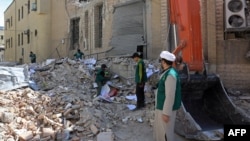 Одно из зданий, разрушенных в результате воздушных ударов. Тегеран, 4 марта 2026 года