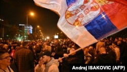 Slavlje na ulicama Beograda nakon što je Studentska lista objavila pobedu 