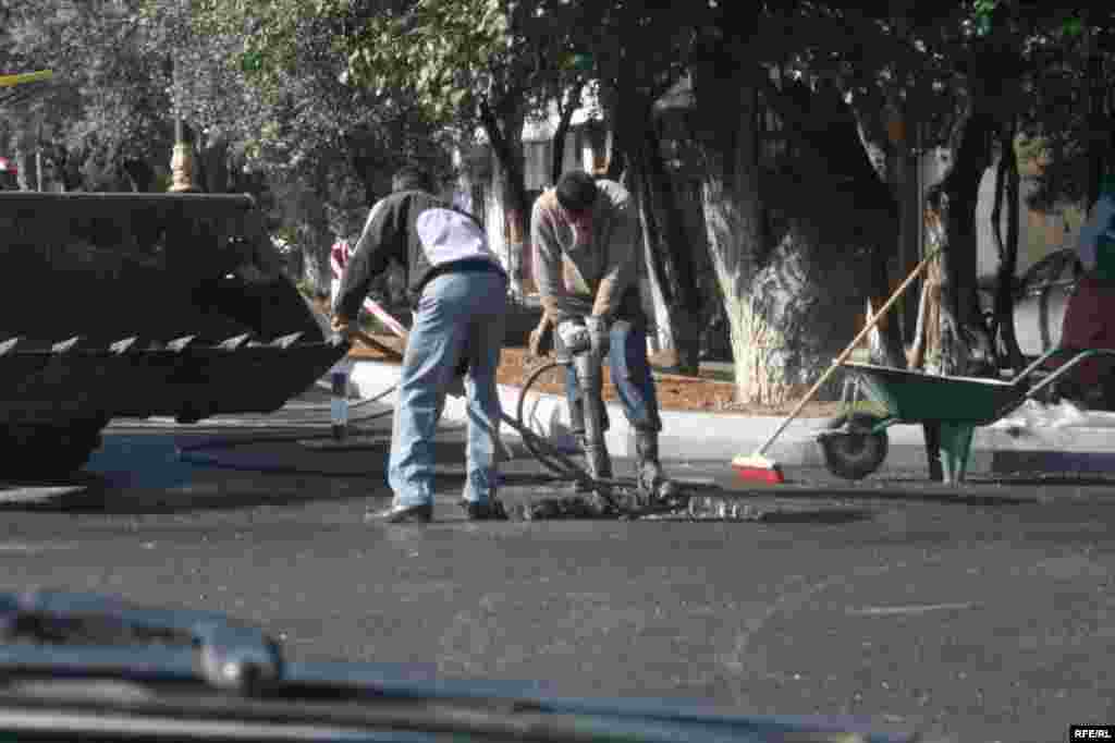 Yağma, yağış, Bakı gözləmir səni... #29