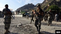 Owganystanyň polisiýa işgärleri.