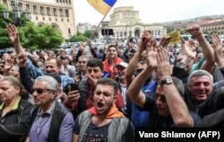 Падчас сэрыі пратэстаў у Ерэване ў 2018 годзе, якія прывялі да зьмены ўлады