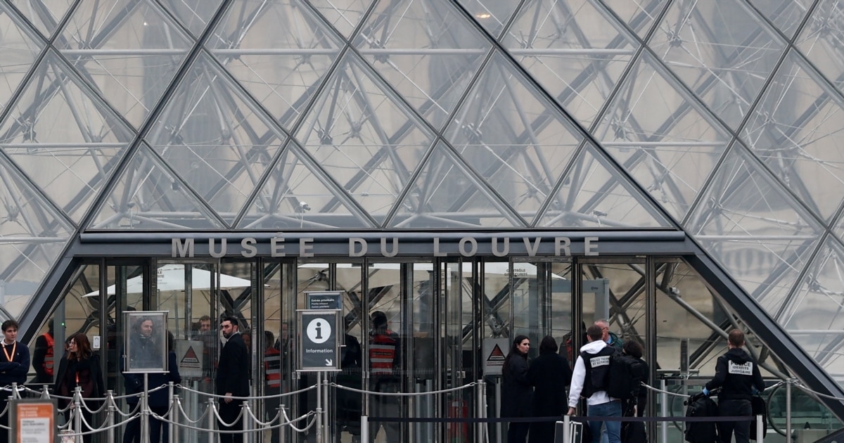 ლუვრი გაძარცვეს