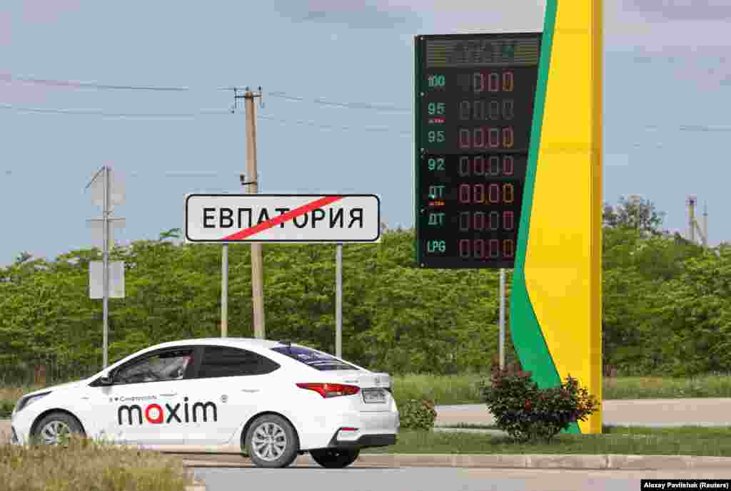 A fuel price board in Yevpatoria seen on June 1. In a Telegram post on June 4, Mikhail Razvozhayev, the governor of Sevastopol, announced that fuel trucks were unable to reach the Crimean city overnight.