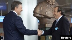 Зустріч Віктора Януковича з Мішелем Платіні, 12 квітня 2012 року