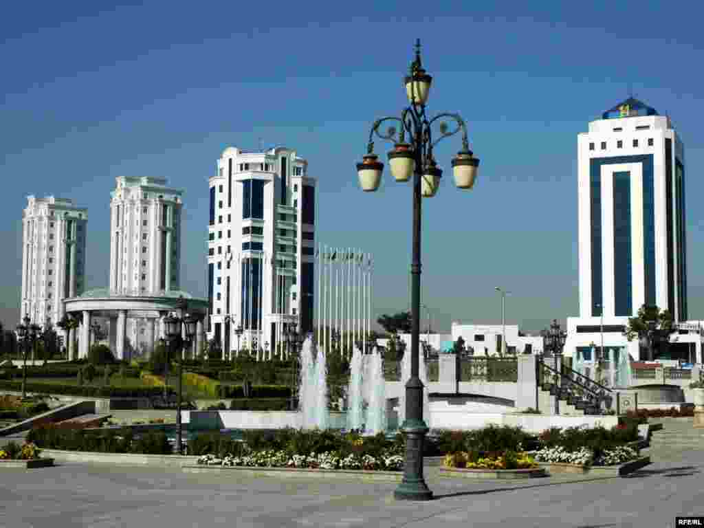Türkmənistan, Aşxabad.