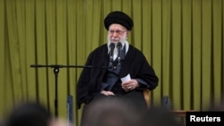 Иранскиот врховен лидер ајатолахот Али Хамнеи во Техеран на 1 февруари, 2026