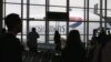 شرکت‌های هوایی عمده بین‌المللی پذیرش مسافران مشمول منع ورود را از سر گرفته‌اند