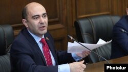 Руководитель оппозиционной фракции «Просвещенная Армения» Эдмон Марукян (архив)