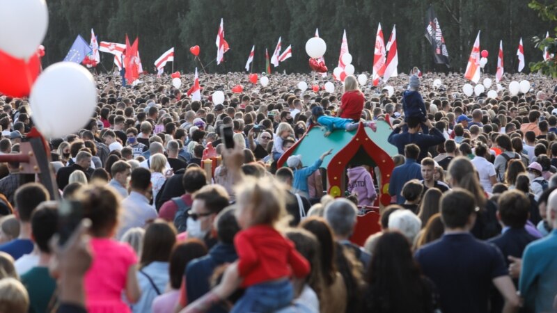 ПЦ «Вясна»: на мітынгу Ціханоўскай пабывала 63 000 чалавек