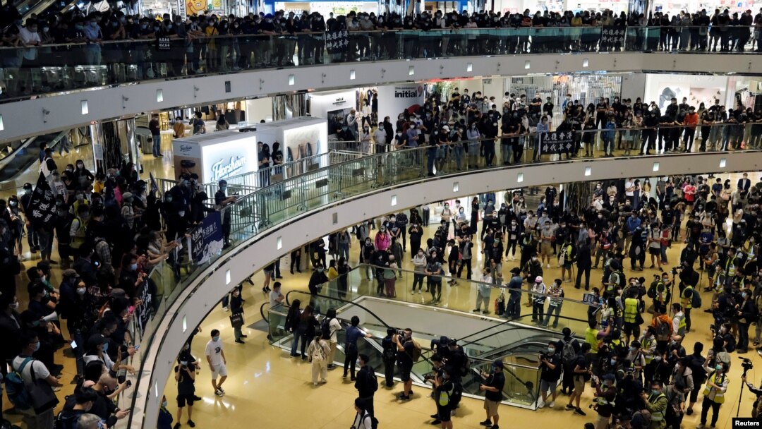 Protest u tržnom centru, Hong Kong, 26 apil 2020.