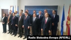 Заедничка фотографија на министрите за надворешни работи од Западен Балкан и од Европската унија. 