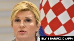 Grbar Kitarović: Kada je riječ o pozdravu 'Za dom spremni' koji ste spomenuli - da, ja sam počinila grešku kada sam rekla da je to povijesni pozdrav