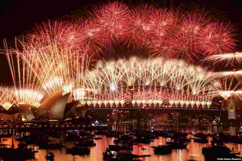 Vatromet u Sydneyu, Australija, za Novu godinu.