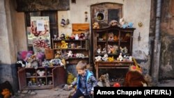 The 'Toy Orphanage' Of Ukraine