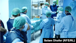 أطباء عراقيون مغتربون في مركز جراحة القلب بميسان