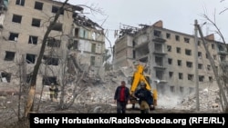 In Slovyansk, in the eastern Donetsk region, Russian forces struck a residential neighborhood with FAB-250 aerial bombs in the early hours of the morning, hitting two apartment buildings, according to local authorities.