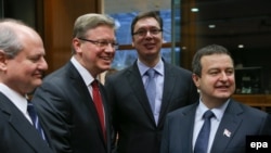 Štefan File sa predstavnicima vlasti Srbije Ivicom Dačićem, Aleksandrom Vučićem i Ivanom Mrkićem