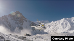 The helicopter that crashed in the Pamir Mountains on August 13 (photo from pilot Sobir Sobirov's Facebook page)