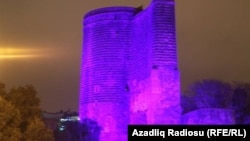 Həmin gün Qız Qalası mavi işığa büründü