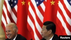 Susret tadašnjeg američkog potpredsjednika Bidena i kineskog šefa države Xija u Pekingu (august 2011.)